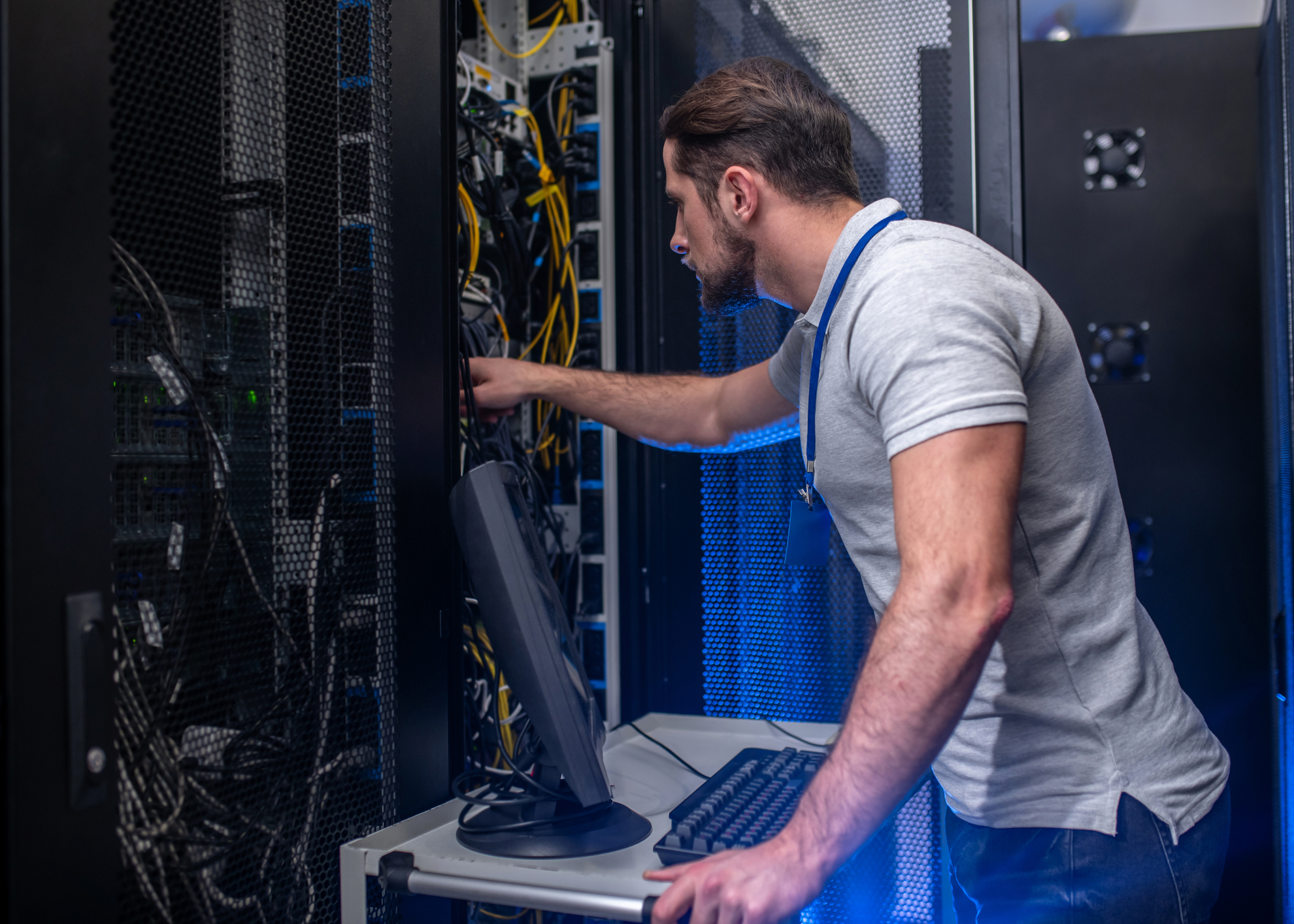 Featured image for “IT Procurement Pitfalls: What to Avoid When Sourcing Hardware for Your Network”