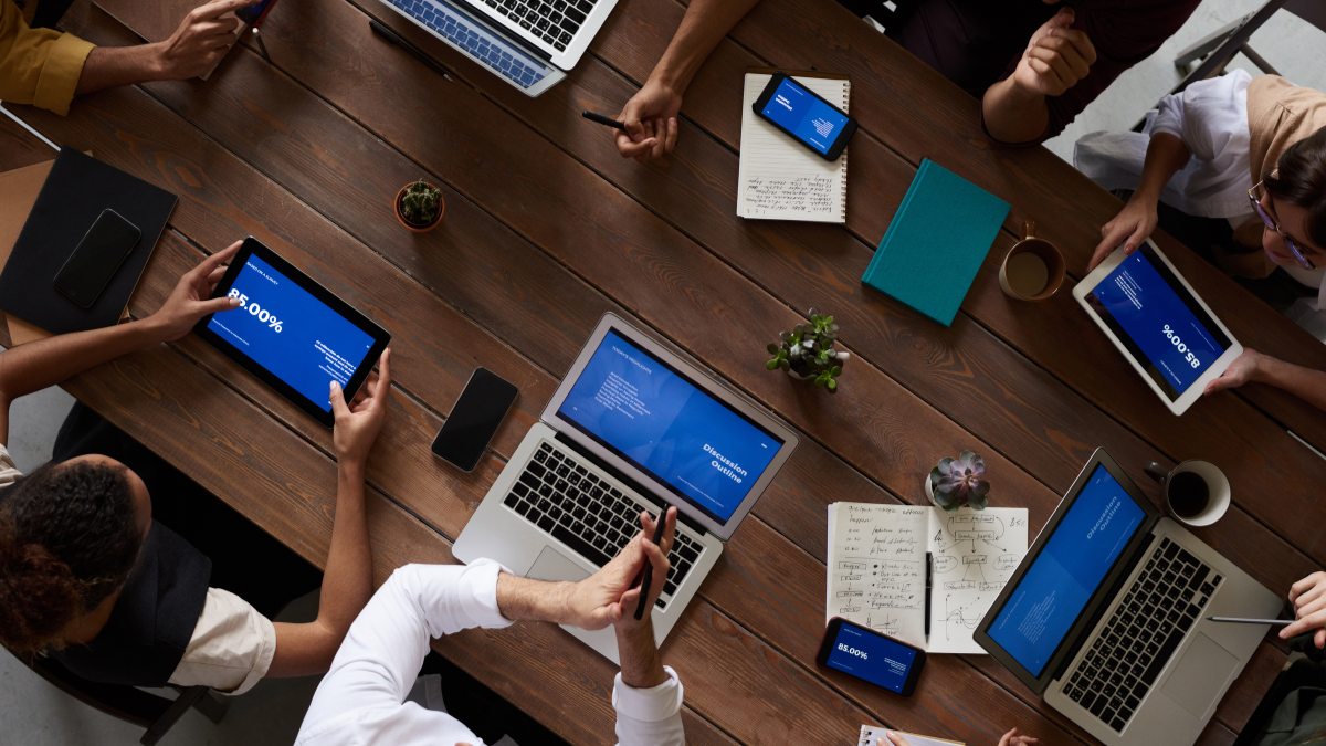 Featured image for “Cisco Meraki vs. Traditional Networking: Which Is Right for Your Business?”